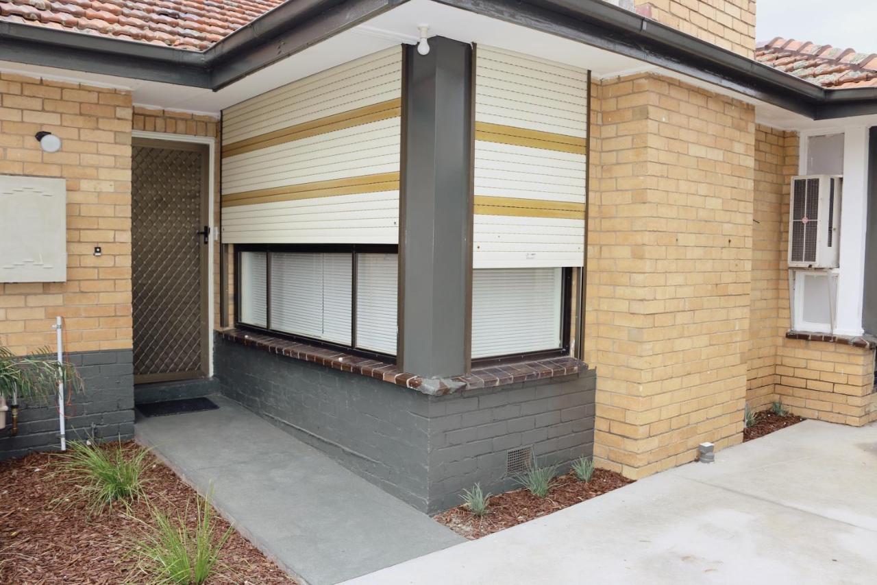 Sunny House - Melbourne Airport Home Bagian luar foto