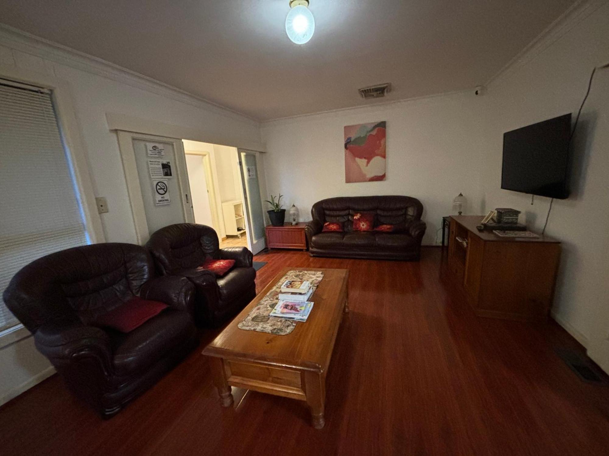 Sunny House - Melbourne Airport Home Bagian luar foto